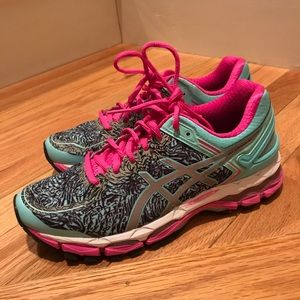 Asics women’s gel kayano 22 lite show sneaker
